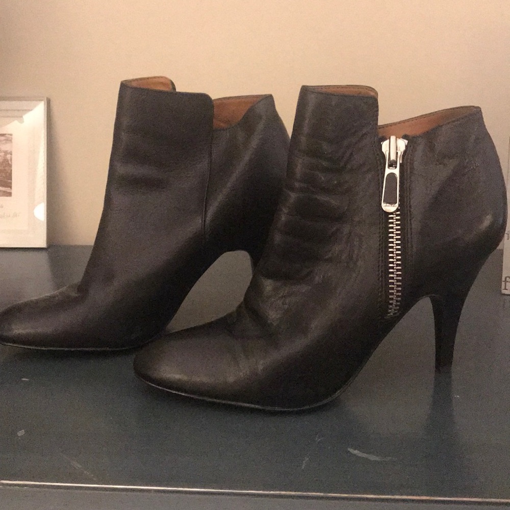 Calvin Klein high heeled booties